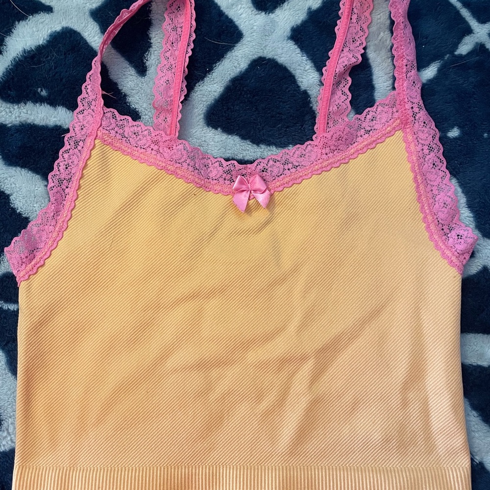 Tank top bundle - Picture 3 of 14